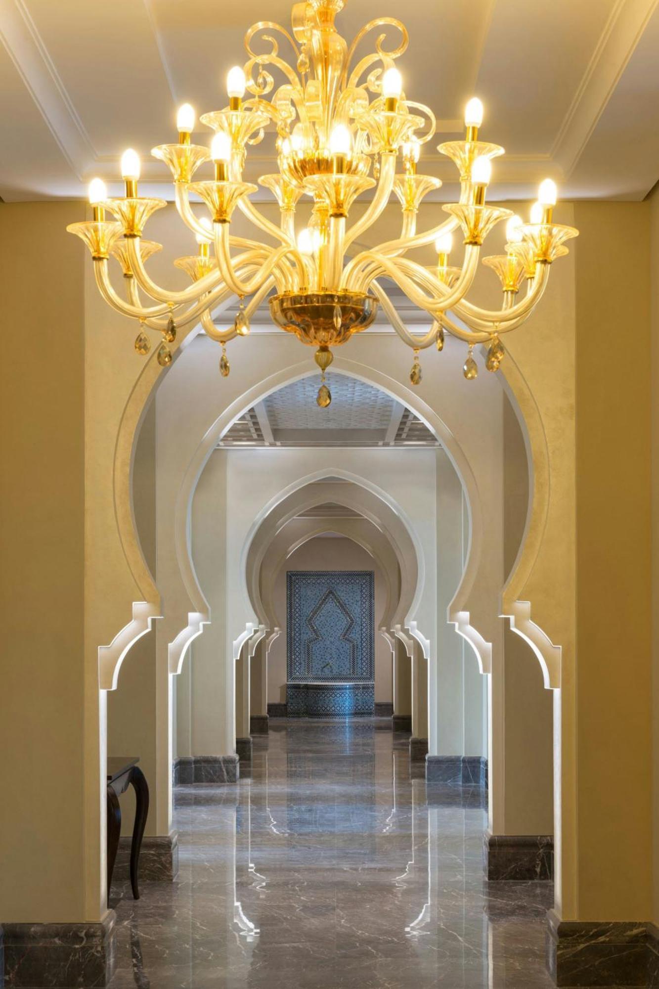 アジュマーン サライ ア ラグジュアリー コレクション リゾート アジュマーン エクステリア 写真 The interior of the museum